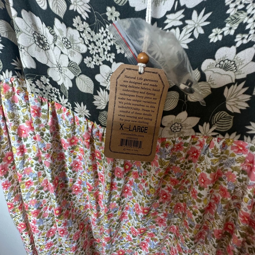 Natural Life Maxi Dress XL Floral Black Pink Boho Artsy Cottagecore Lightweight - Picture 9 of 12